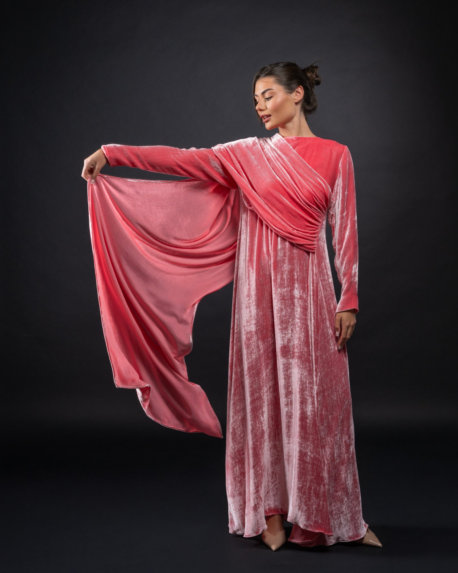 RY2239973 1 2 Scaled