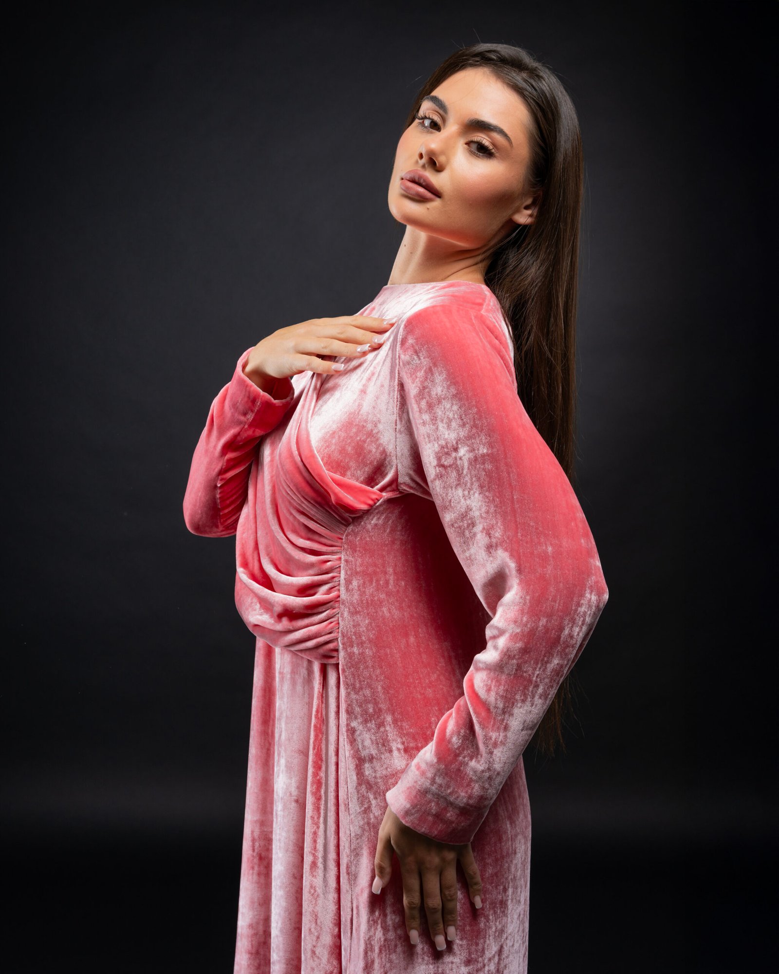 RY2240020 1 3 Scaled