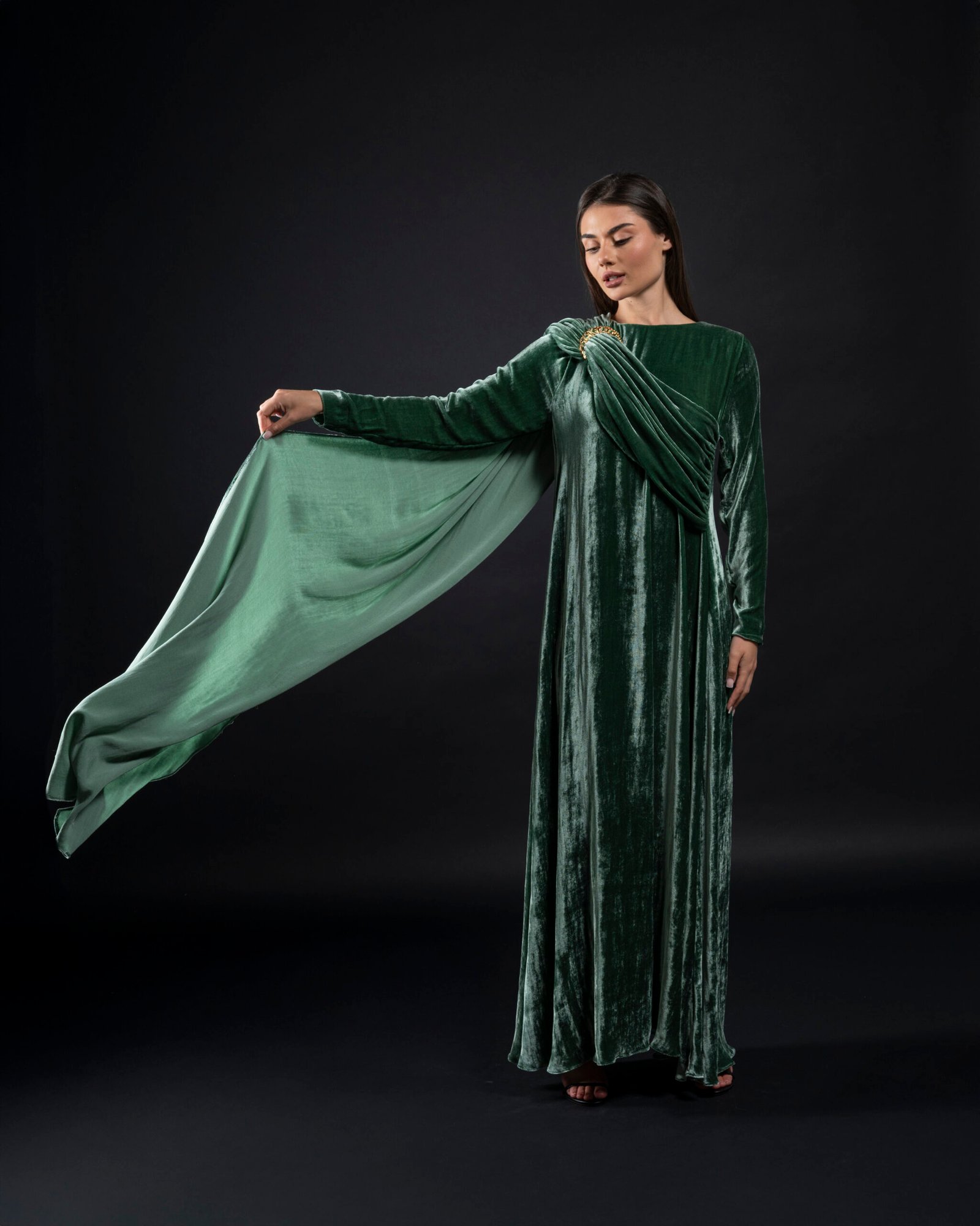 RY2240223 1 1 Scaled