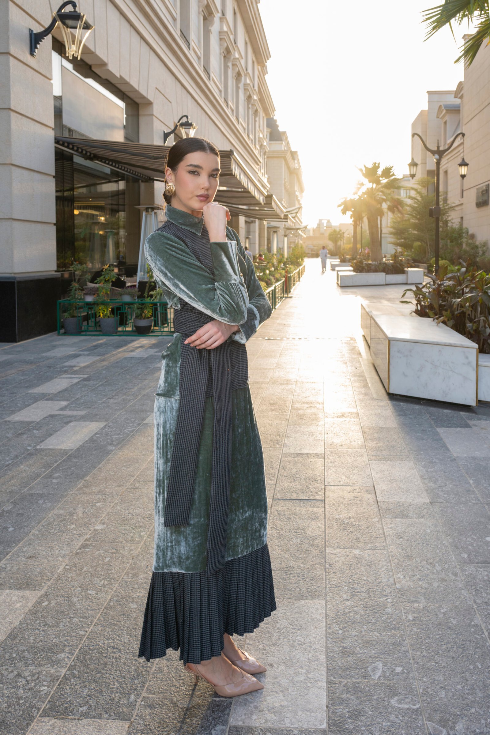 1850 ريال fw26 collection therd green (نسخة) 1850 ريال fw26 collection therd green (نسخة)